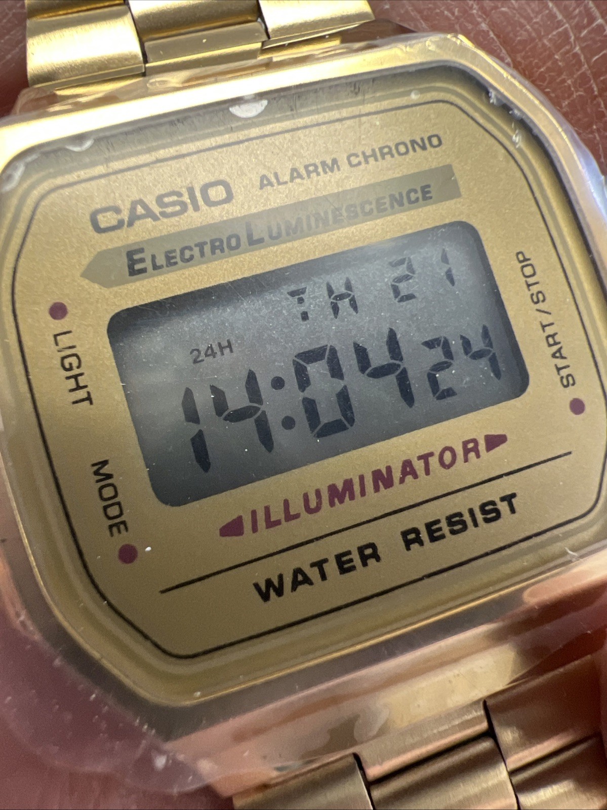 Casio Unisex 📞Gold Digital Watch with Champagne Dial – A-168WG-9WDF😱