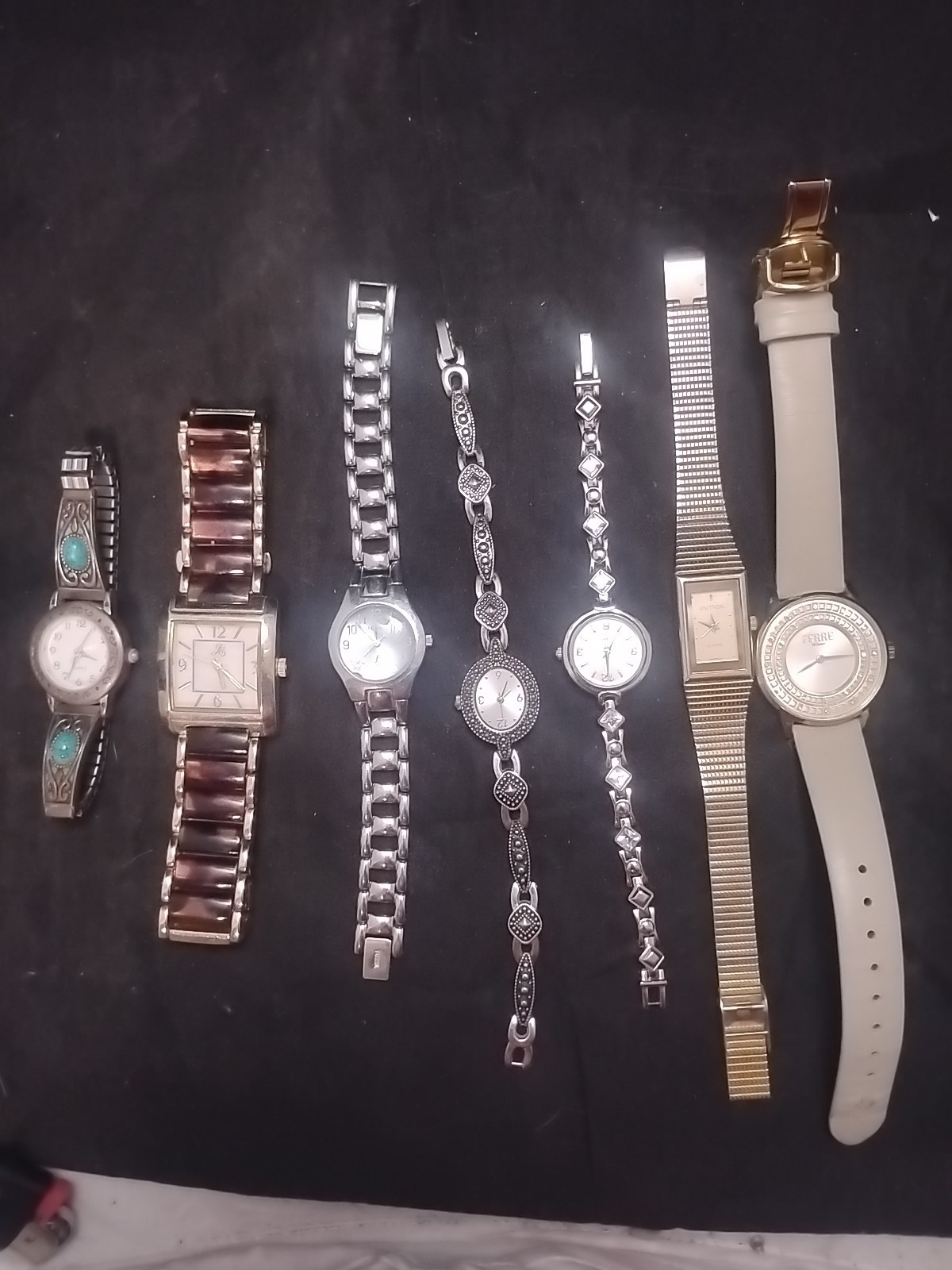 Lot Of 7 Women’s Watches Untested Needs Batteries