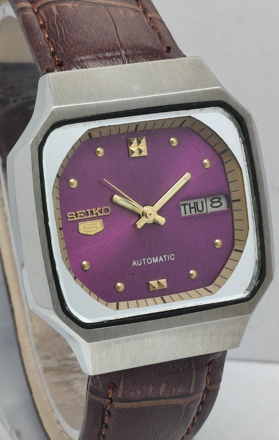 Seiko 5 Automatic 17 Jewels Day/Date Wrist Watch For Men’s In Working Condition