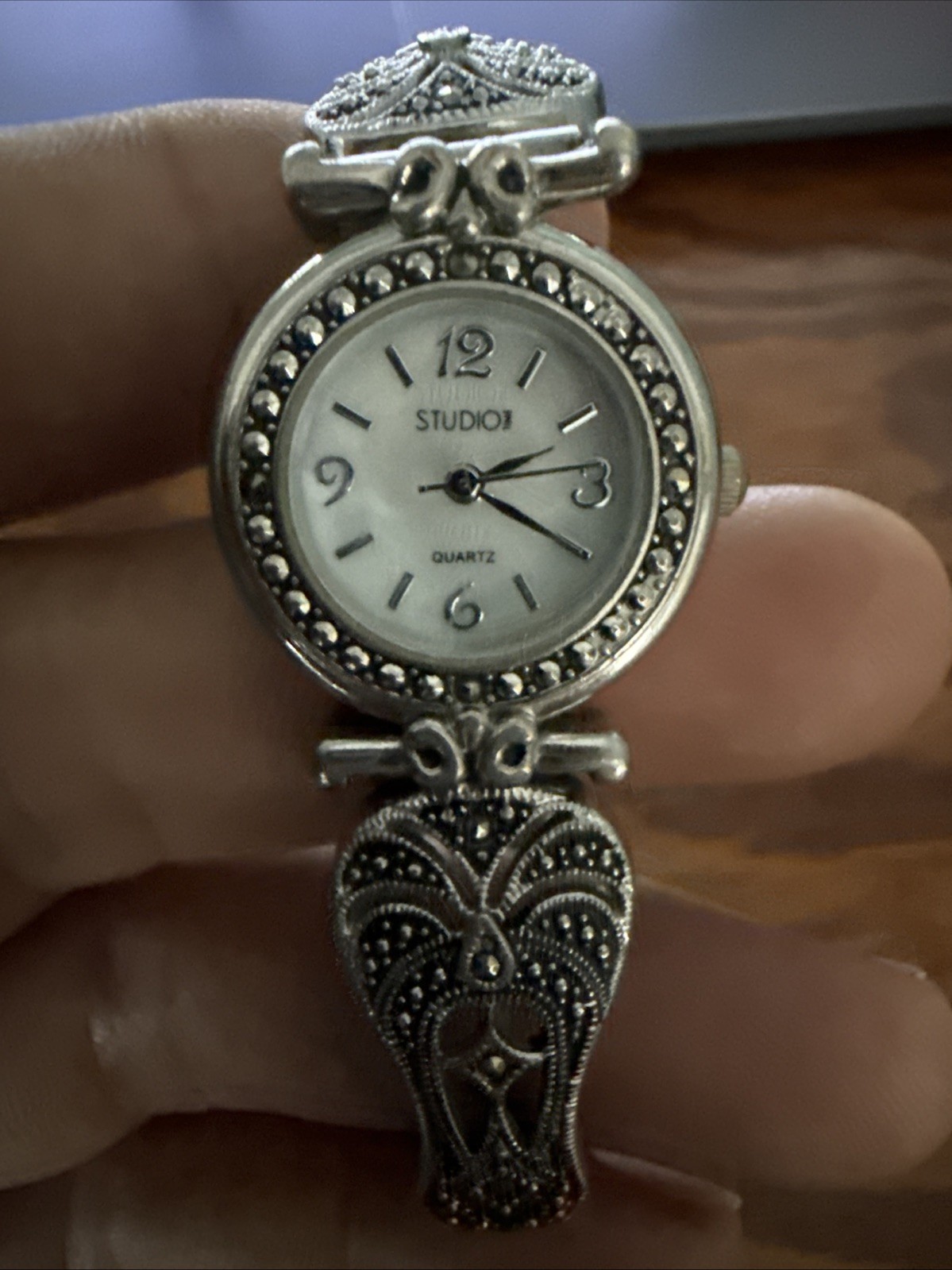 Studio Time Quartz STD965T needs battery