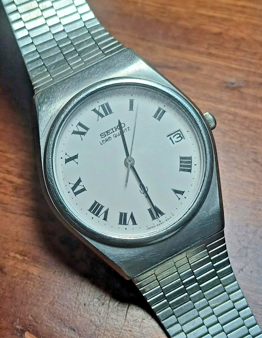 Seiko Lord Quartz 8242-6000 White Roman Dial (1817)