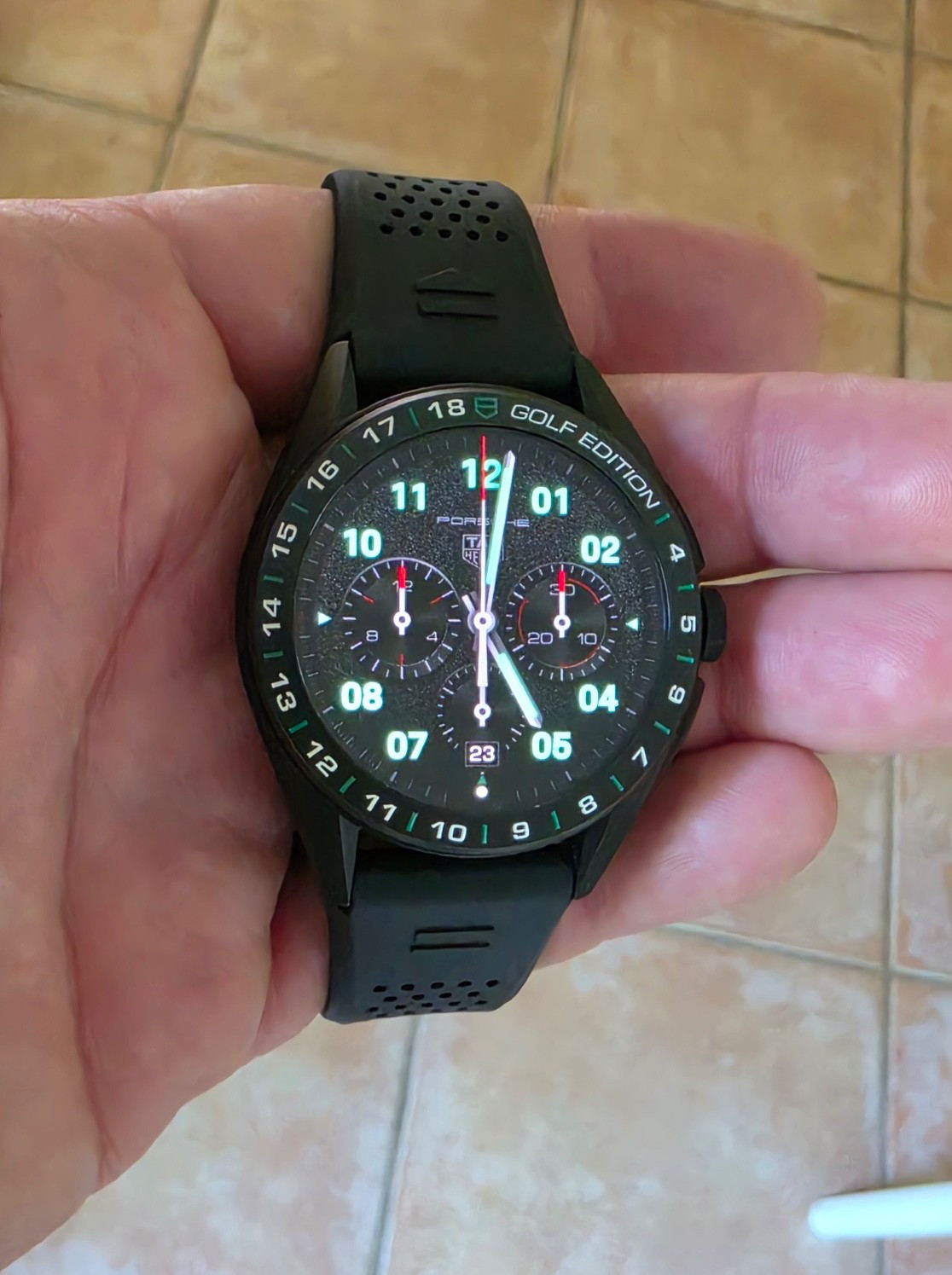 TAG Heuer SBR8A81.BT6261 Calibre E4 Connected Golf Edition Watch Black Rubber