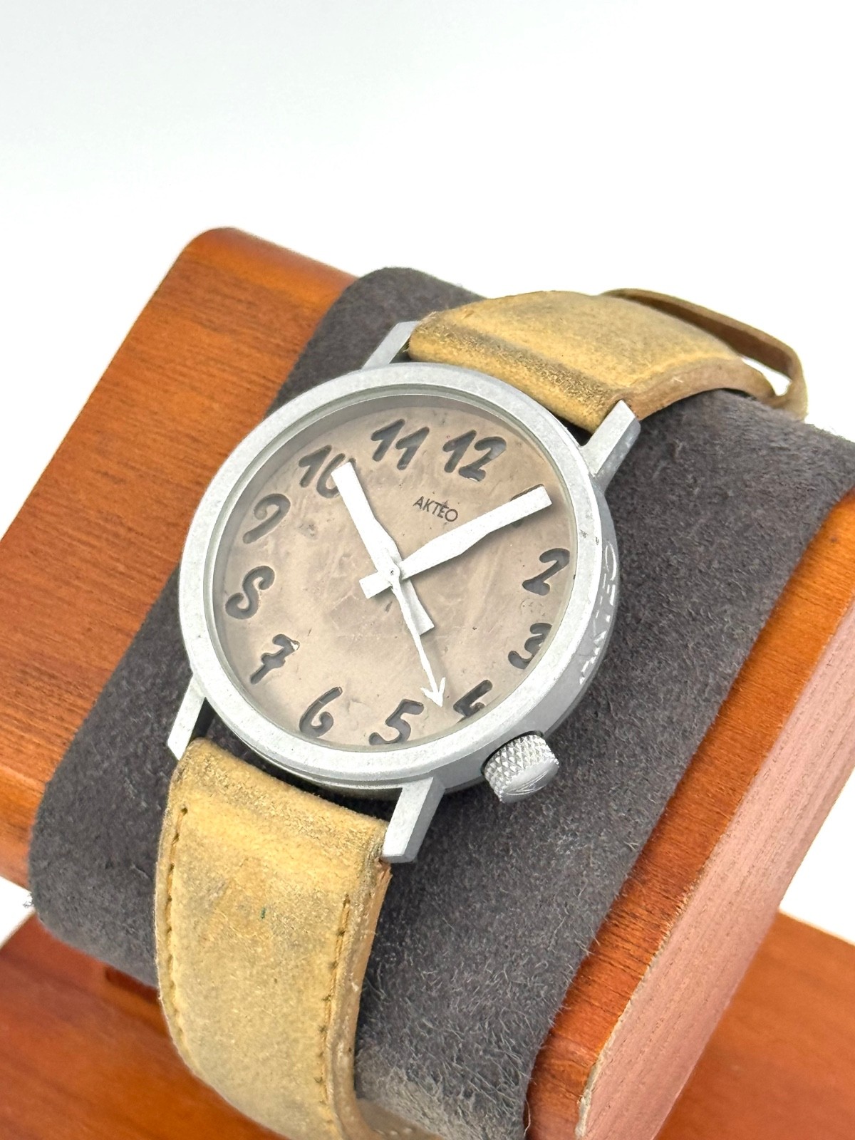 akteo 31mm Men Quartz Watch New Battery working -f1543