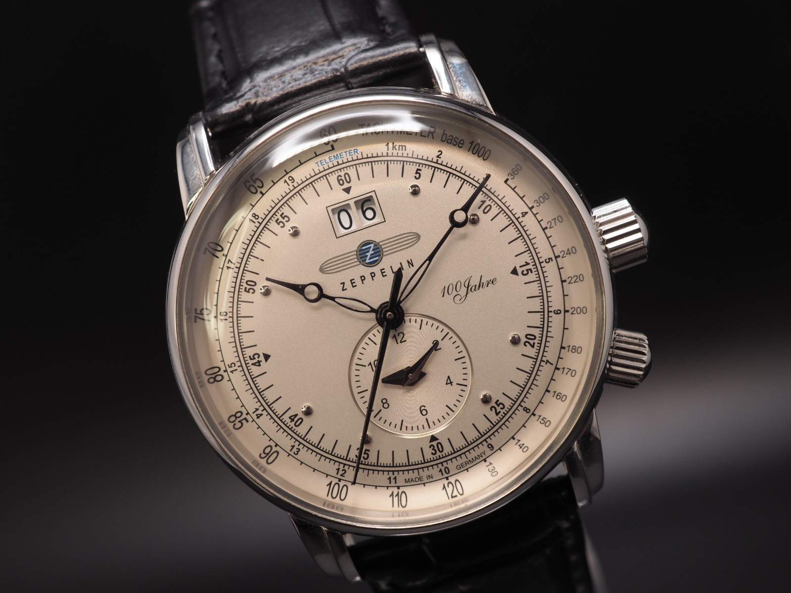 Vintage N MINT Zeppelin 100th Edition 7640-1 Dual Time Qz 43mm Mens Watch JAPAN