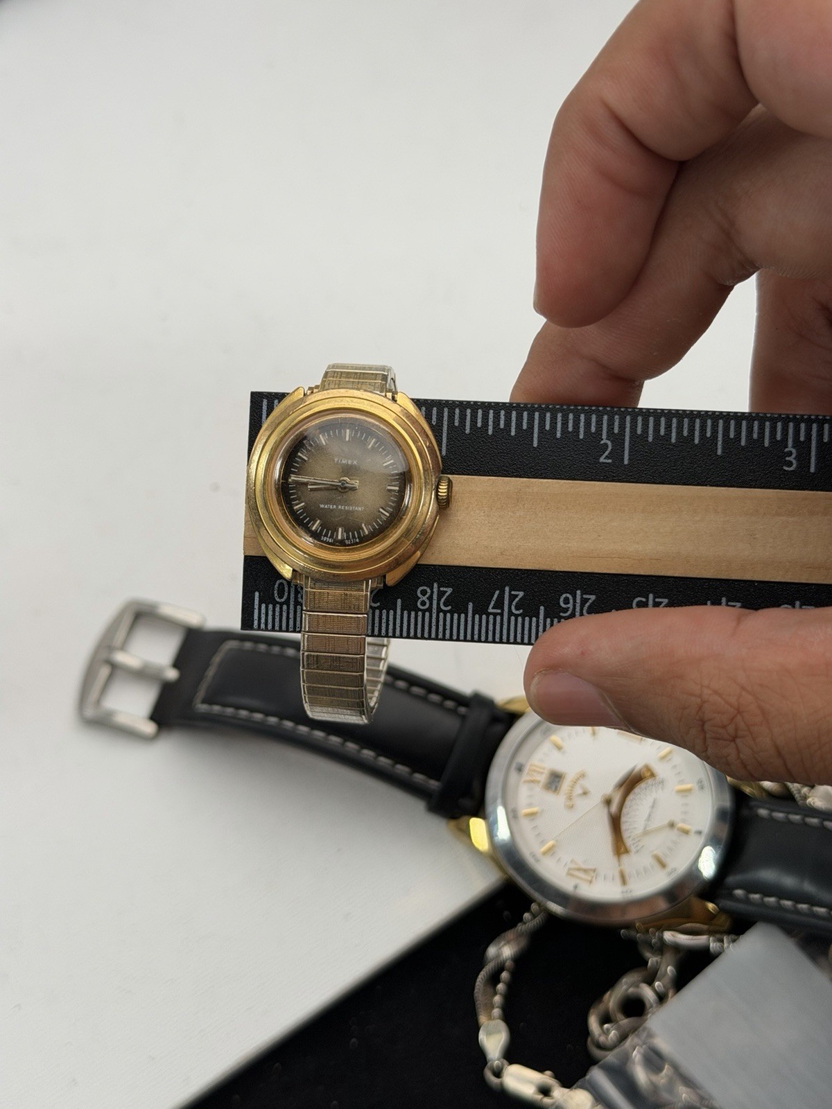 Vintage Timex UFO Women’s Watch Stretch Band Gradient Dial
