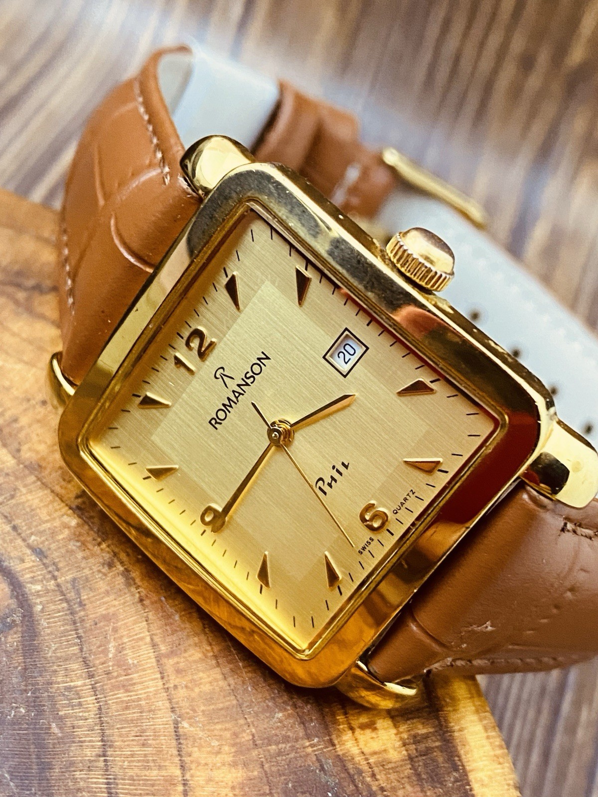 Vintage Swiss ROMANSON Phil Unisex Quartz Watch #8468