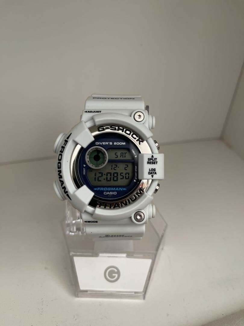 [MINT] Casio G-Shock FROGMAN Men in White Gray DW-8200LG-8JR Quartz Titanium