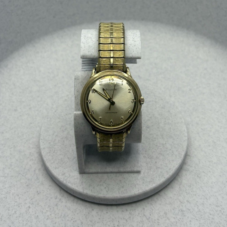 Vintage 1967 (M7) Bulova 10K RGP Manual Wind Dress Watch