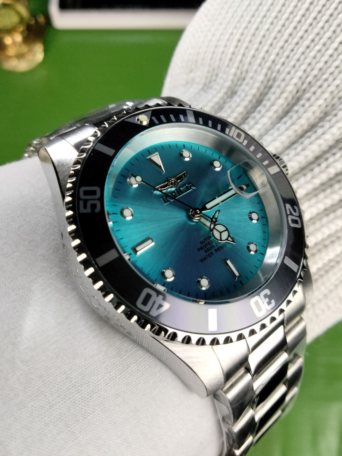 Invicta Pro Diver 69747 Automatic Men’s 40 mm Watch Copper Blue Dial SS Bracelet