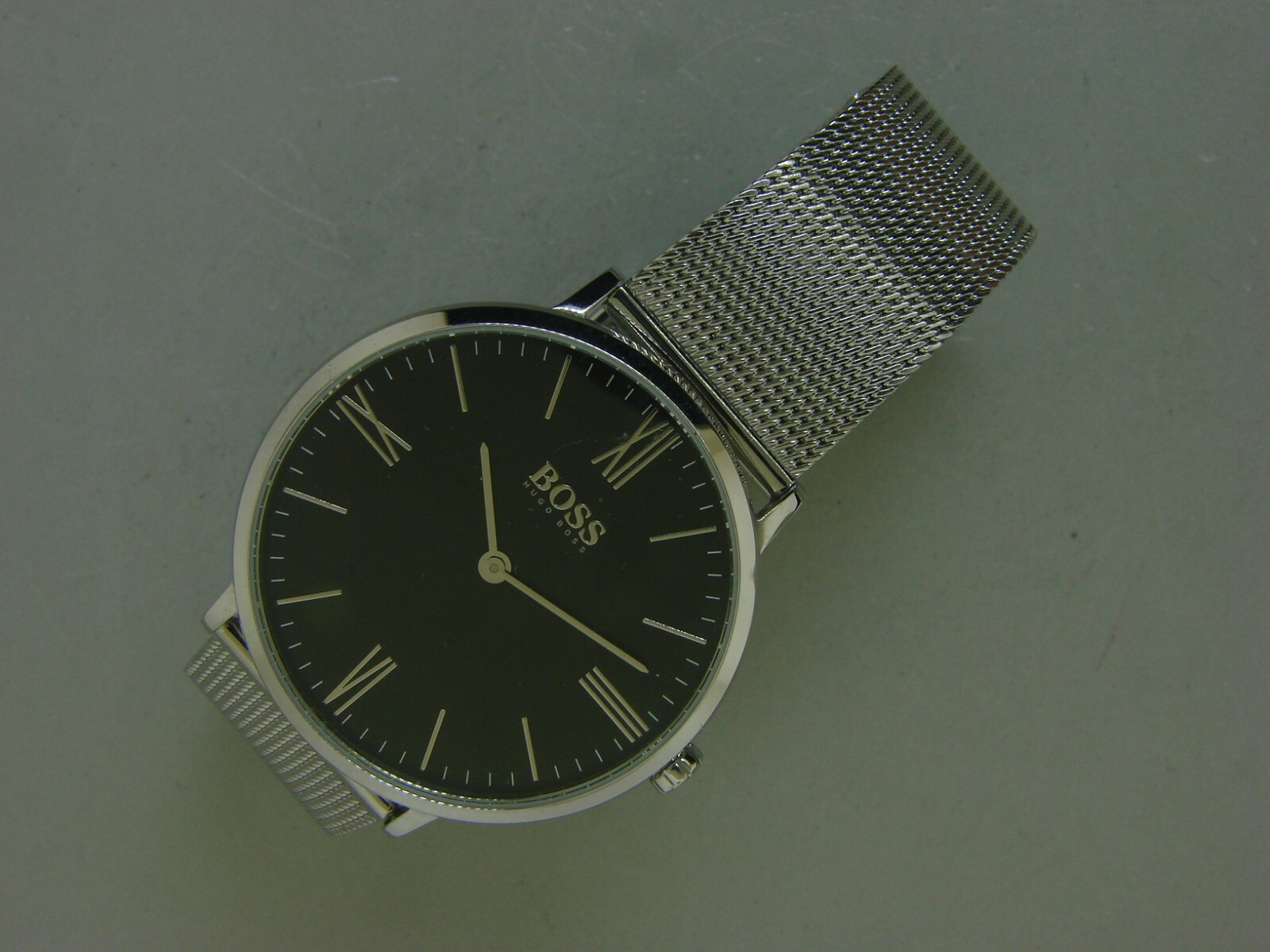 HUGO BOSS BLACK DIAL QUARTZ MOVEMENT MEN’S WATCH STAINLESS STEEL BAND