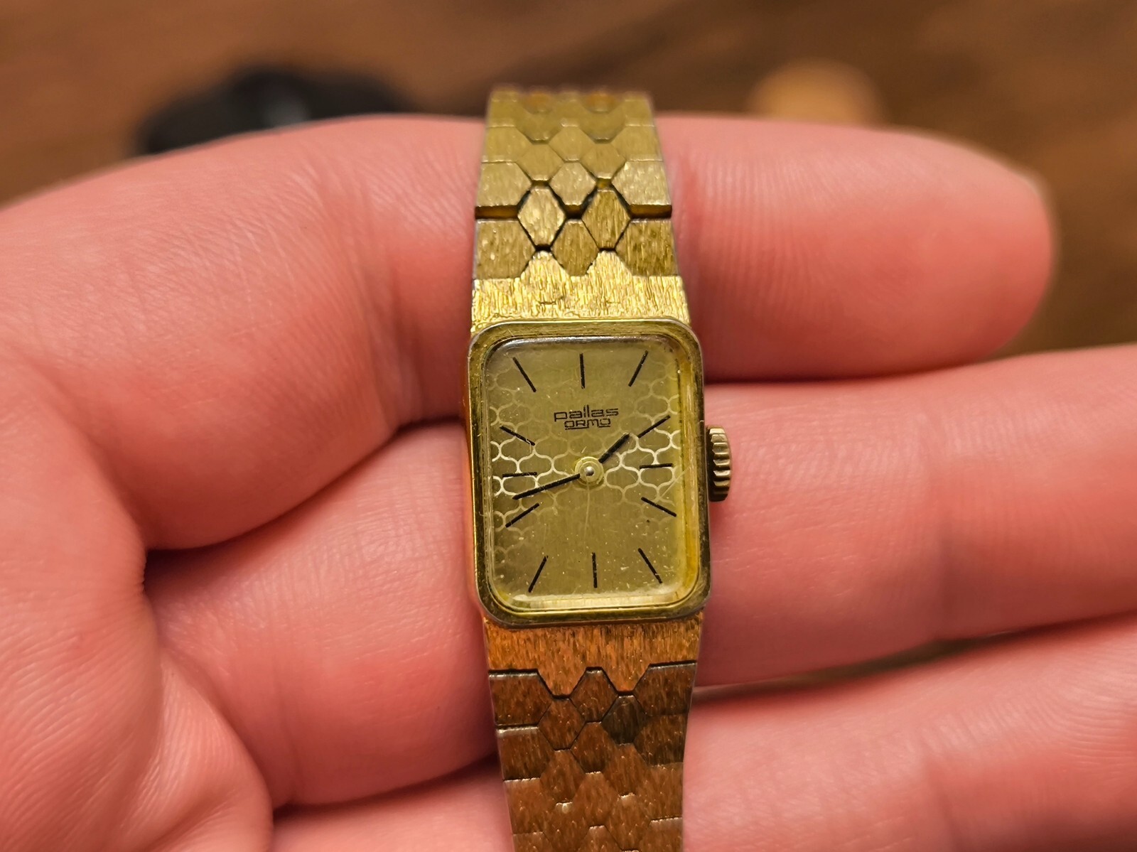 Vintage Pallas Ormo Ladies Wind-up Mechanical Watch