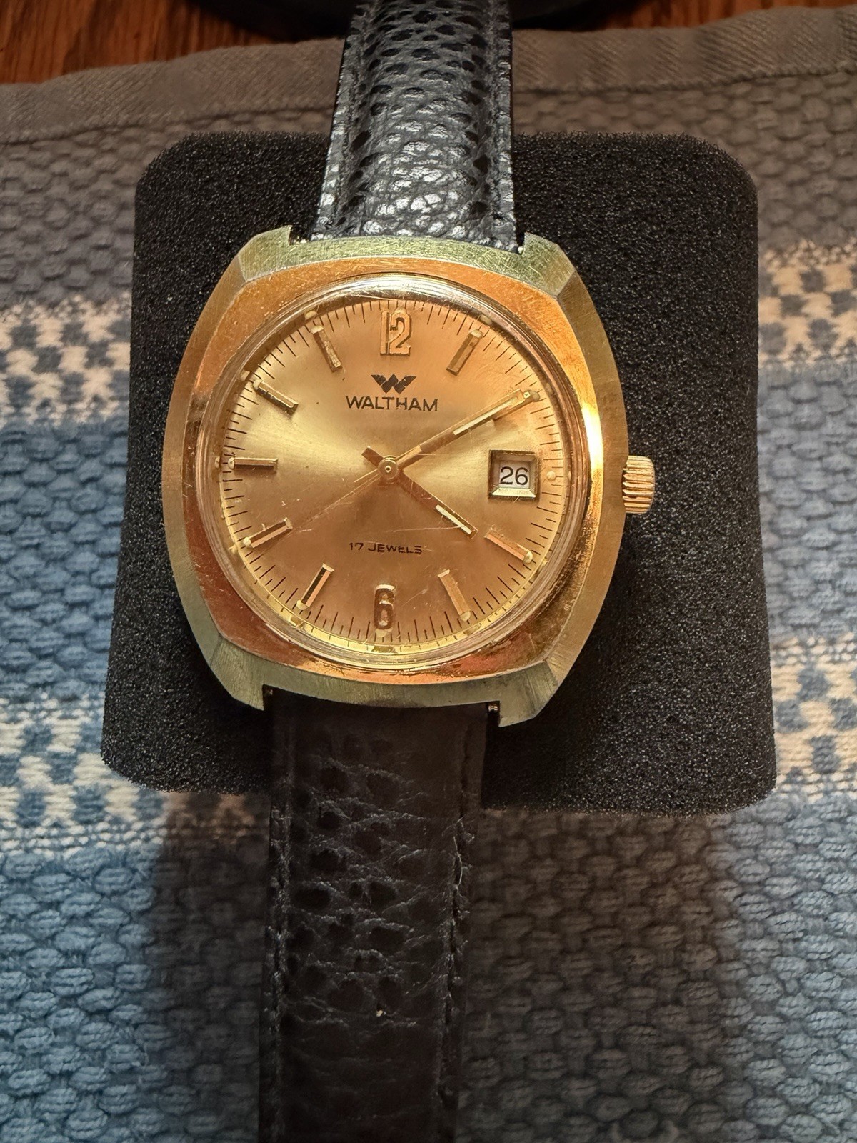 Waltham Manual Wind 17J Date Vintage 1970s Gold Cushion Case Black Strap