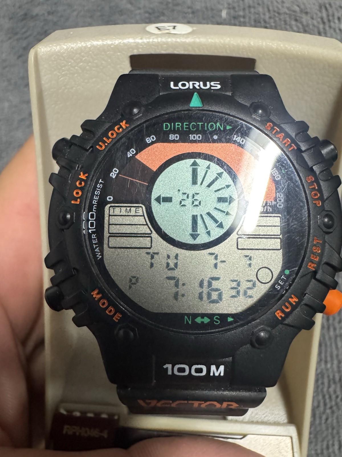 LORUS COMPASS W800-0020 Watch New Battery