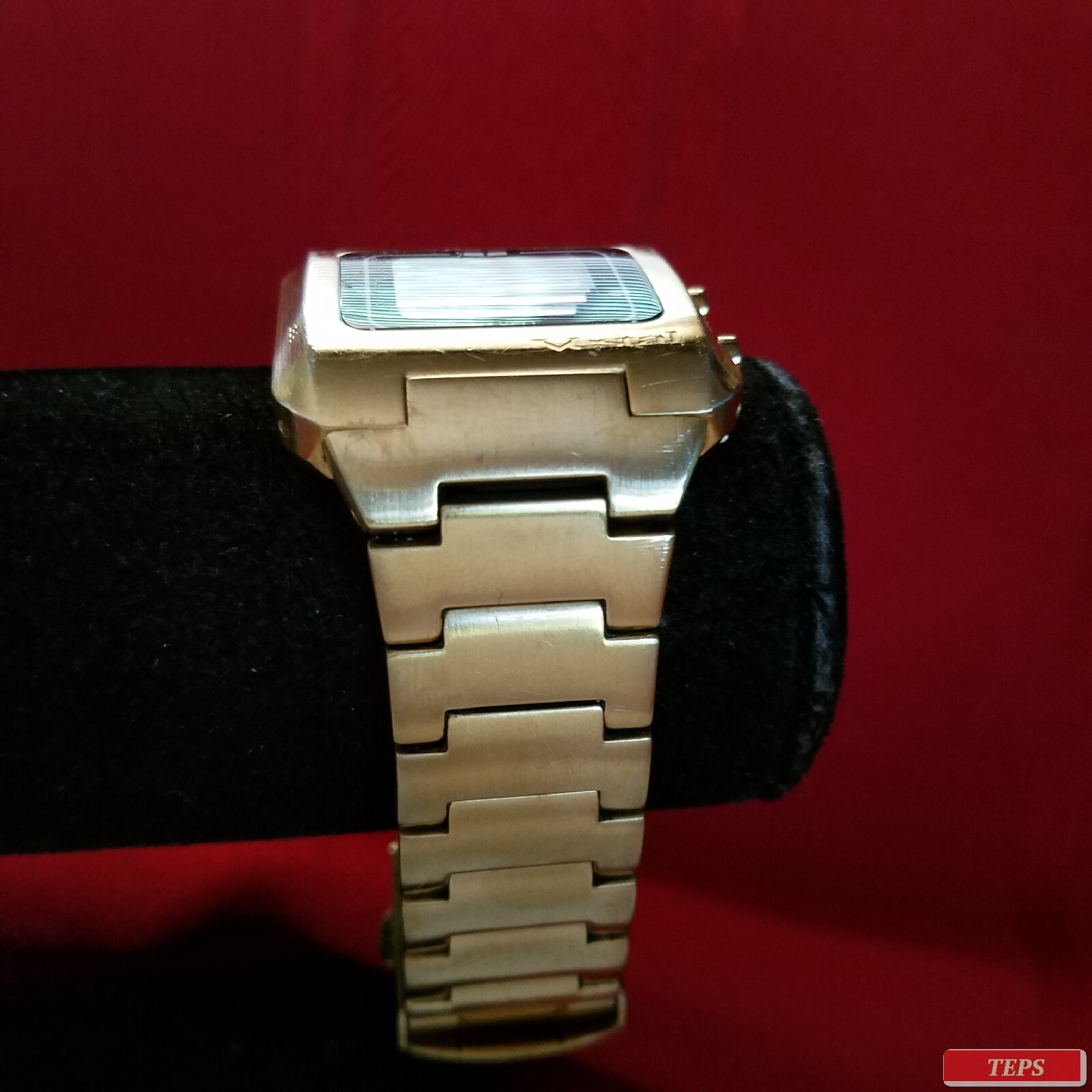 Vestal “Maxell jr.” (Gold) 50M Digital China Movement w/ Date & Light