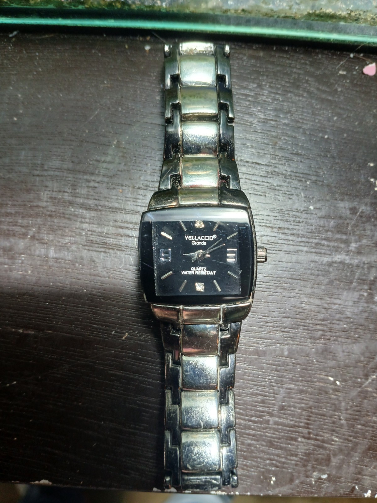 Vellacio Women’s Quartz Watch