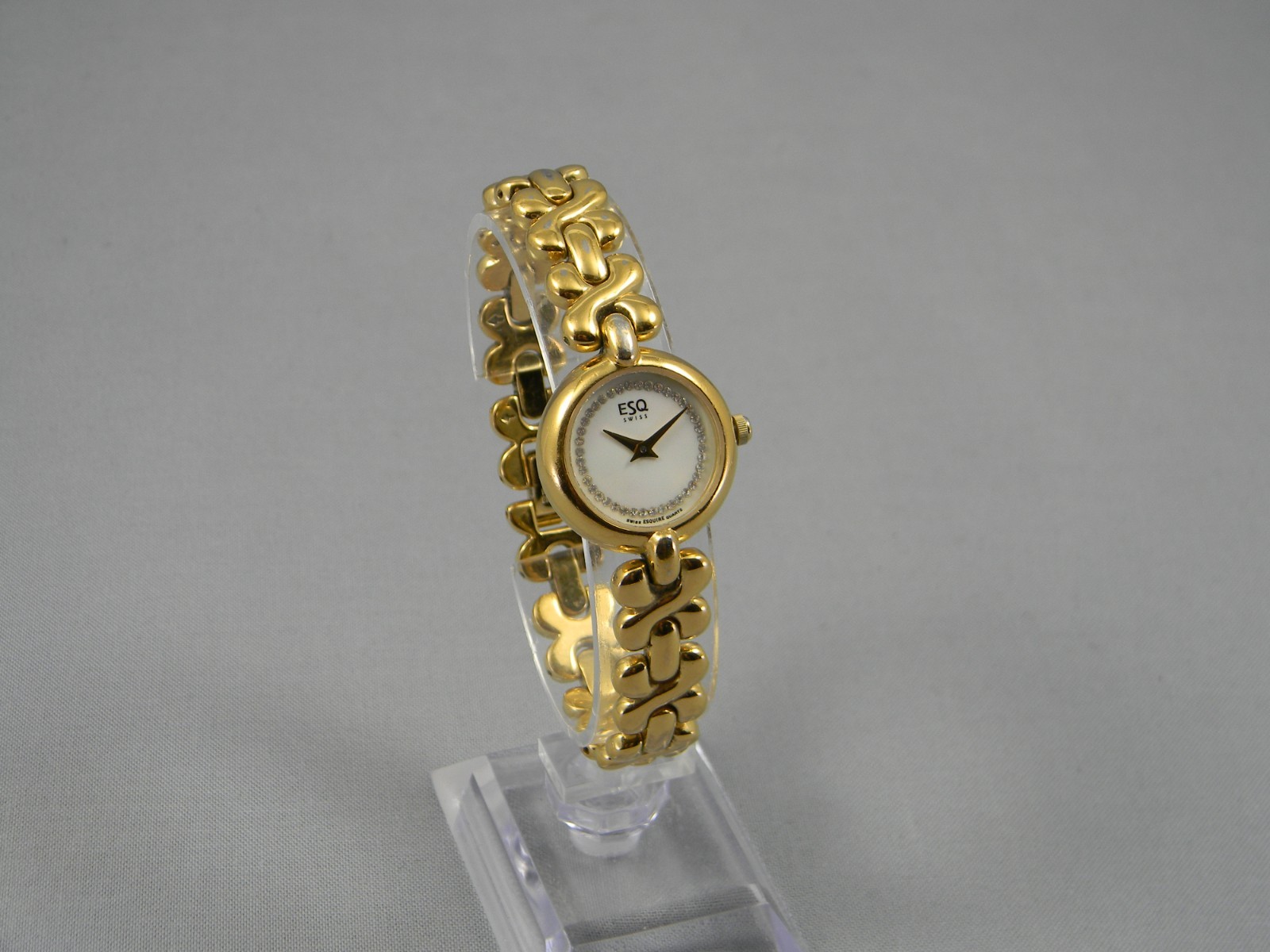 ESQ Swiss Watch Women 4 Jewel 23mm Gold Tone Clasp Band New Battery 6.75″