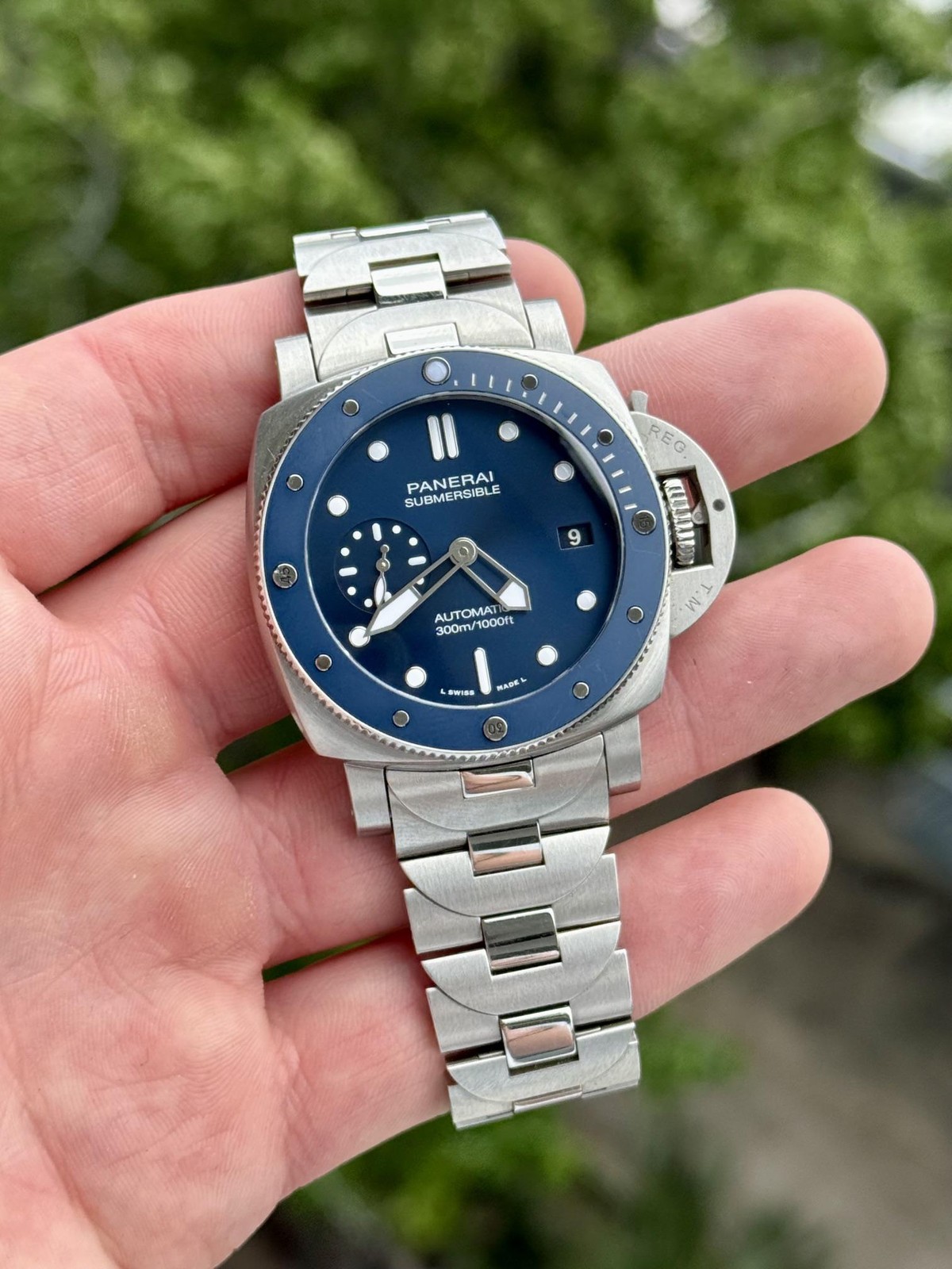 2022 Panerai Submersible Blu Notte PAM01068 Blue Dial 42mm w/ Box & Papers