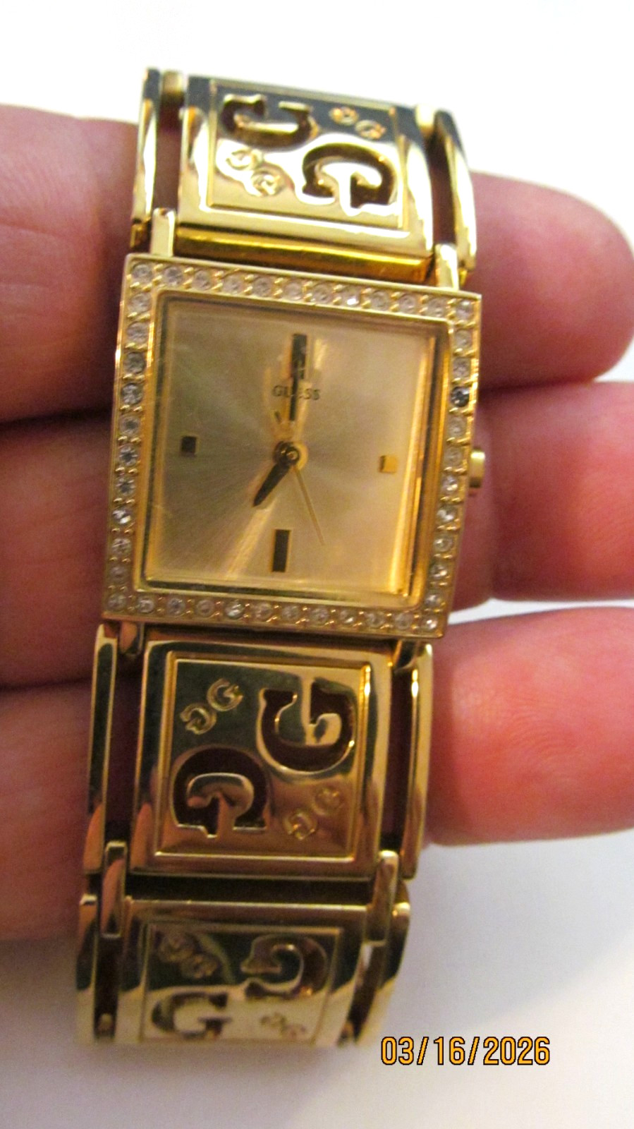 STUNNING GUESS GOLD BAND CRYSTAL SQUARE WATCH #U95067L1 NICE!
