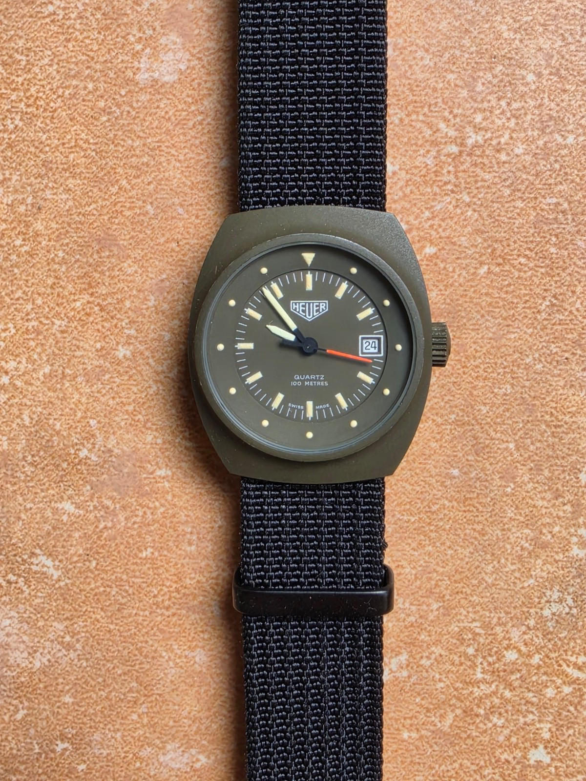 Pre TAG Heuer 981.058 Women’s Military Green PVD Quartz Dive Watch Olive 1984