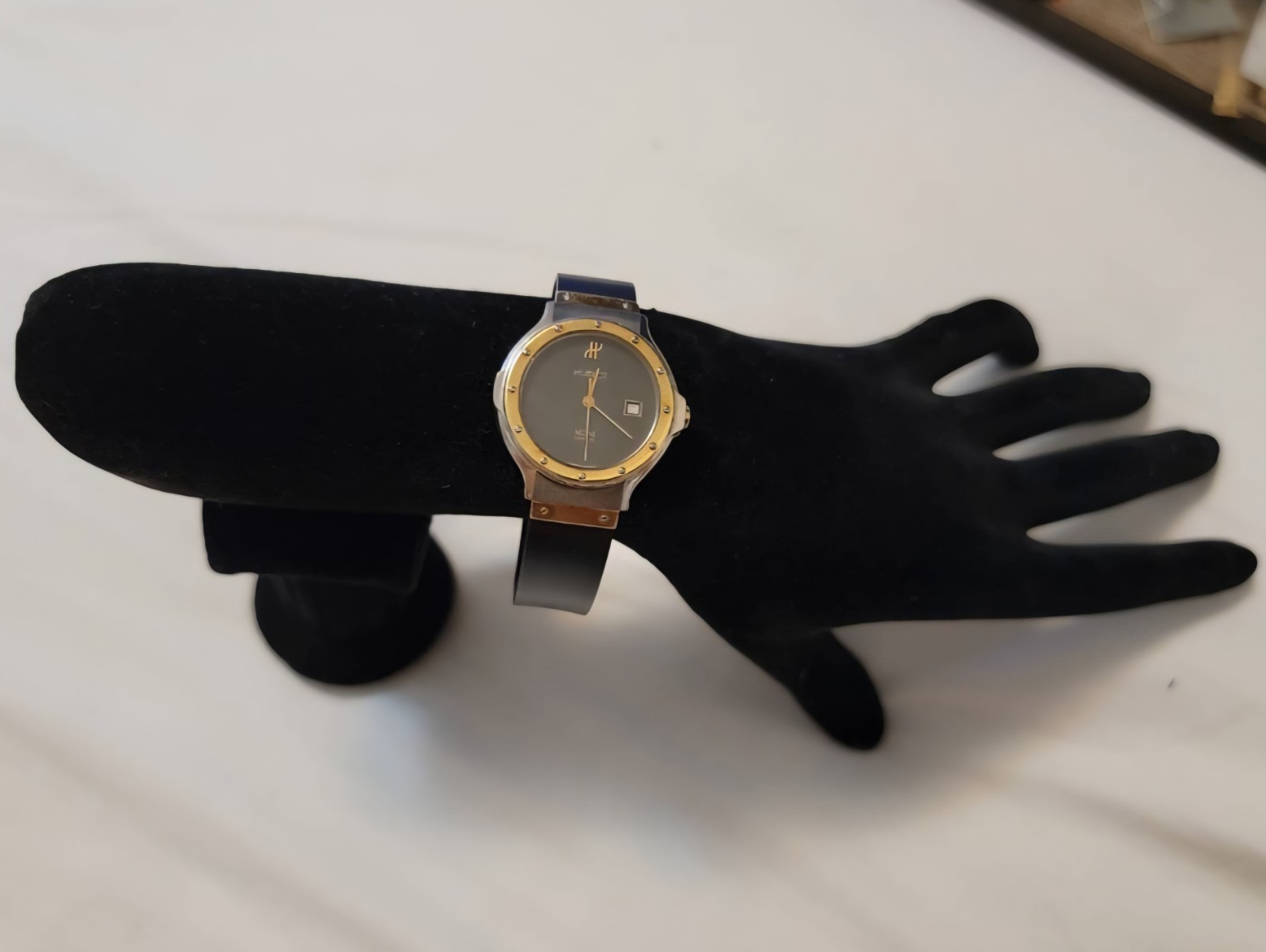 Vintage Hublot MDM Geneve Classic 139.10.2 Stainless Steel & 18k Gold Quartz…