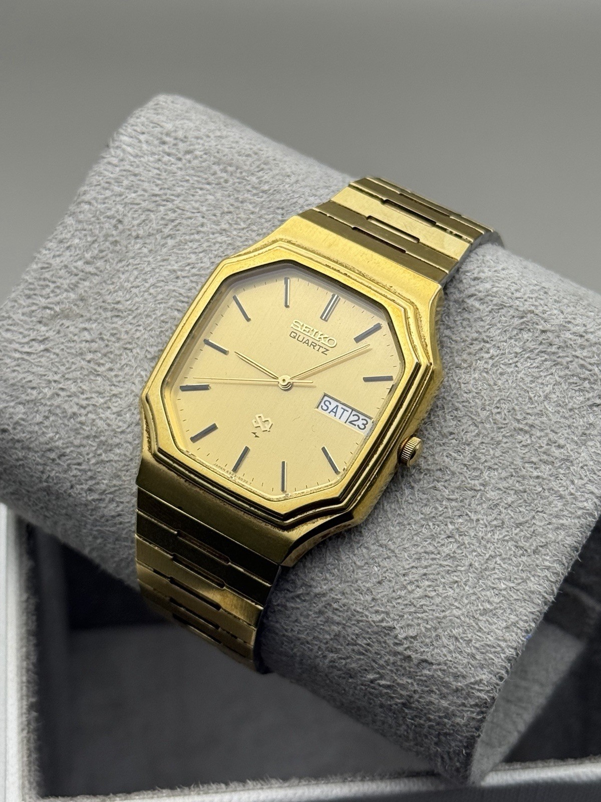 Vintage Seiko SQ Gold-Tone 32mm Mens Quartz Watch