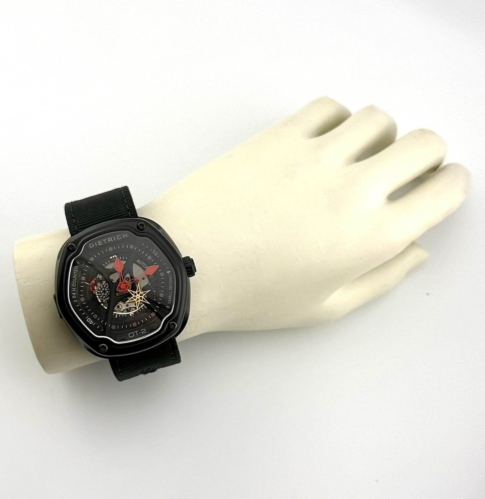 Unique, Organic, layered Dial Automatic•Brand New•Dietrich OT-2