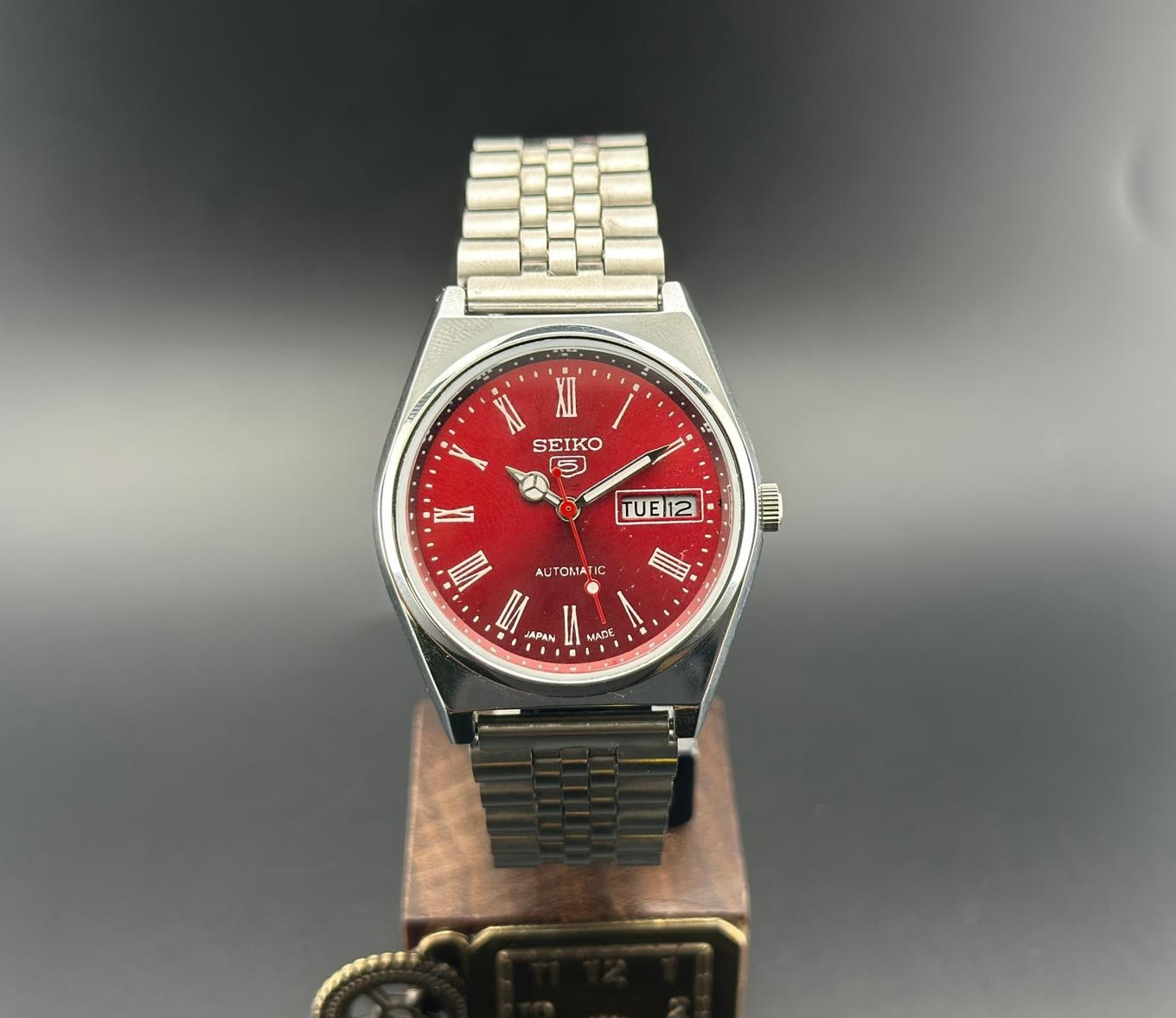 Vintage Seiko 5 Automatic 6309A Japan Made Men’s Wrist Watch, Day/Date
