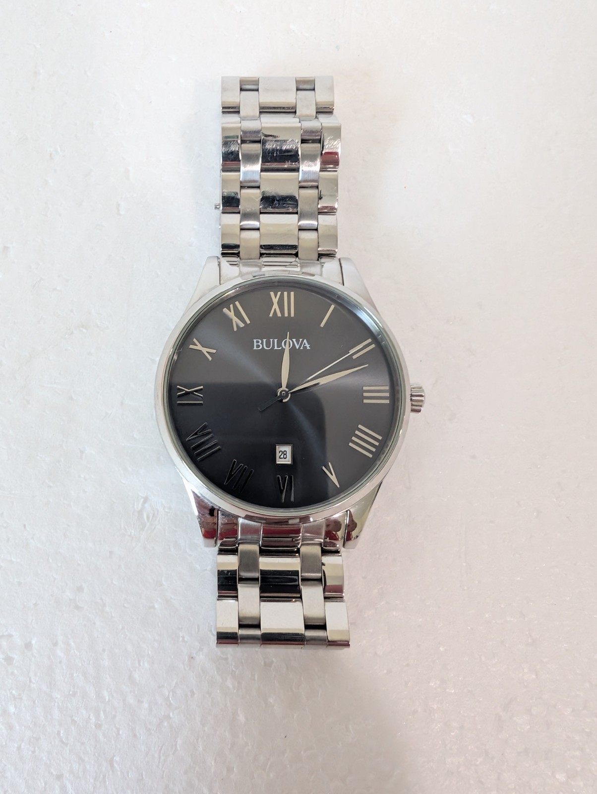Bulova 96B261 40mm Stainless Steel Case and Strap Men’s Wristwatch Great Shape