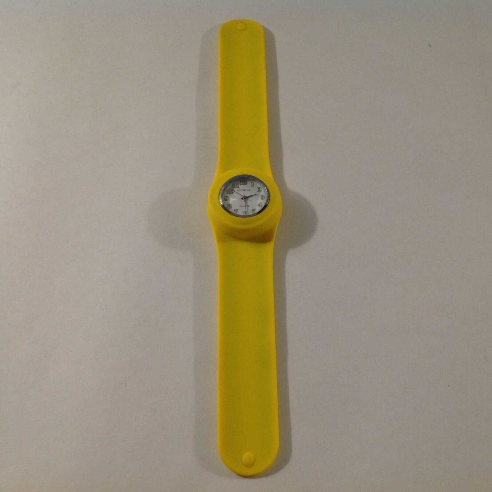 Geneva Yellow Slap Silicone Bracelet Watch Silver White Needs Battery New