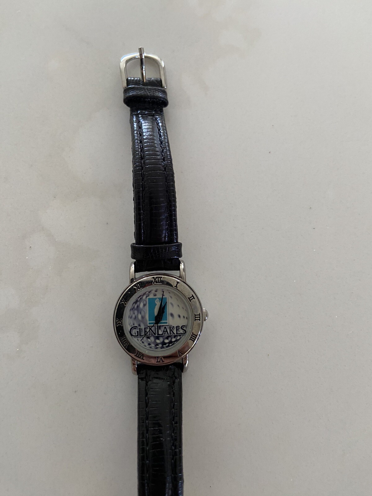 Vintage Glen Lakes Ladies Watch Black Leather Band Golf Golfing Works Great Look