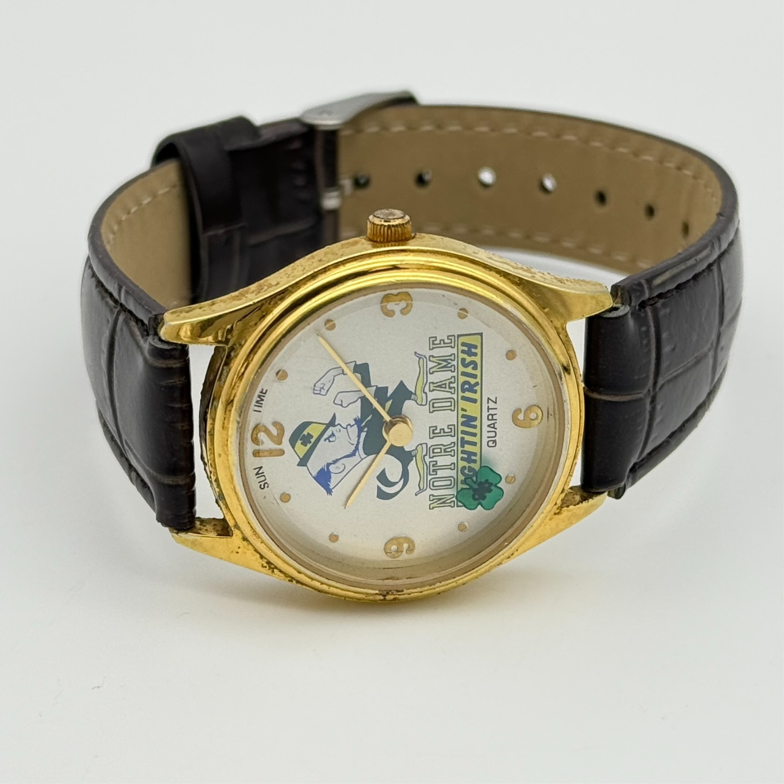 Vintage Unisex NOTRE DAME Fightin’ Irish Gold Tone Watch, Mystery Dial Clover