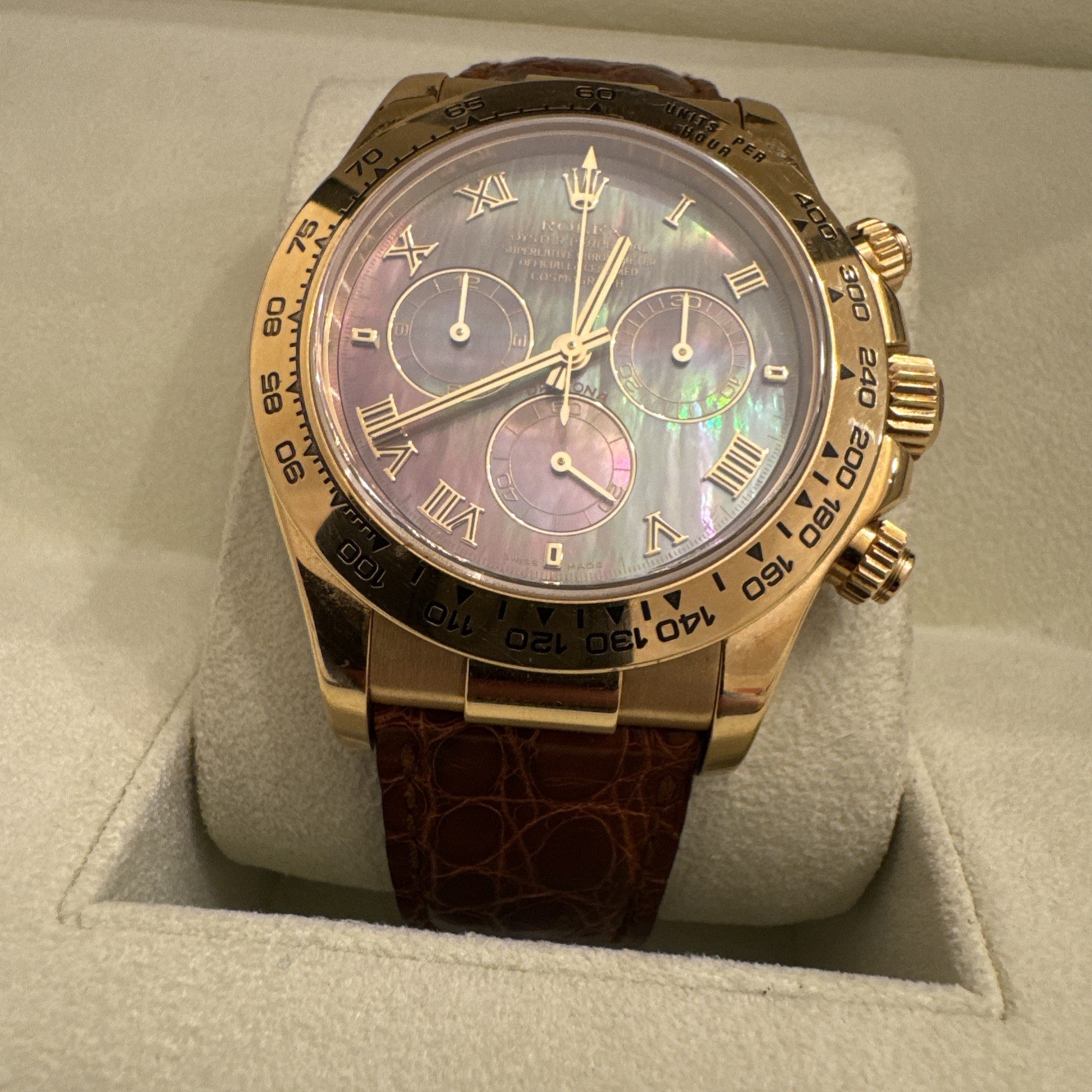 Rolex Daytona Yellow Gold Dark Mother of Pearl MOP Roman Black 116518 BOX PAPERS