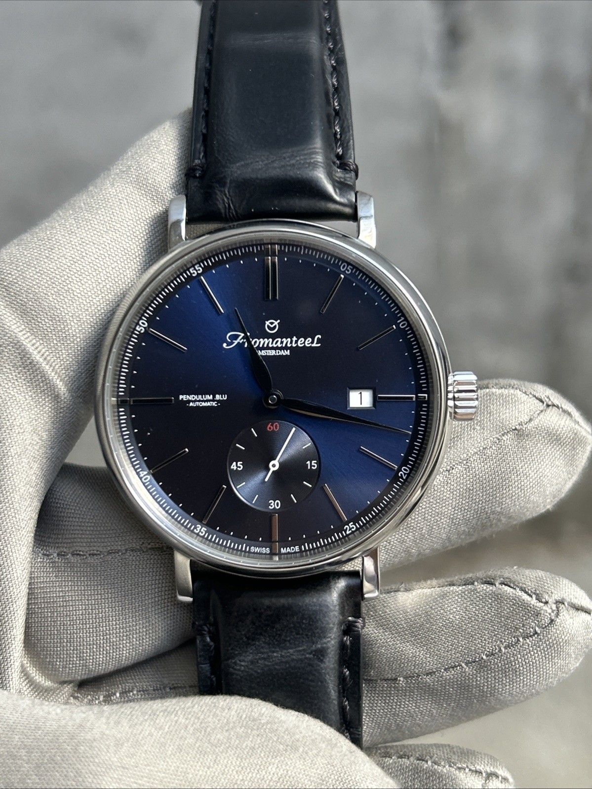 Fromanteel Generations Pendulum .Blu (Model GP-170-044).