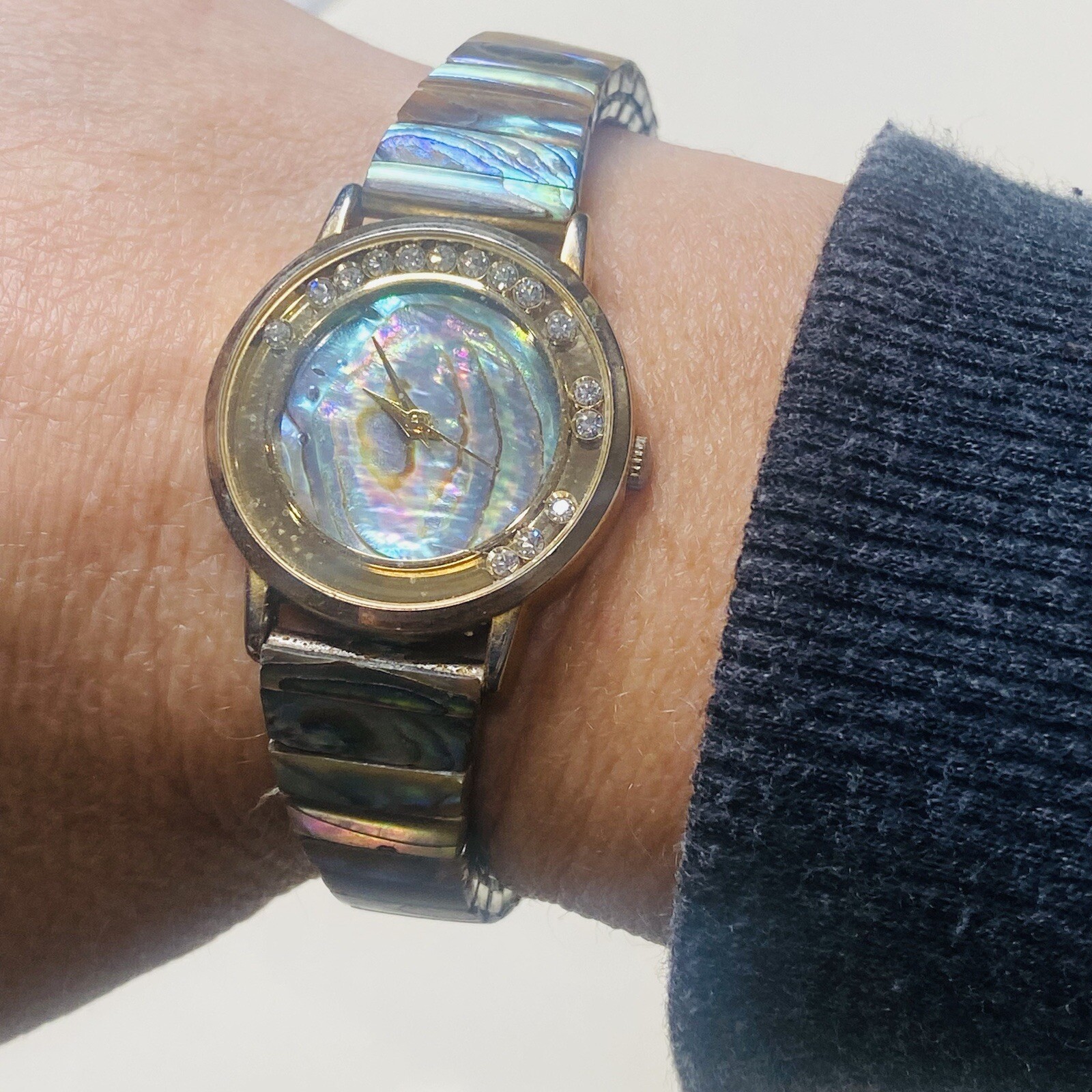 Futura Quartz Watch Mother Of Pearl Dial Leather Band Rare Design New Battery