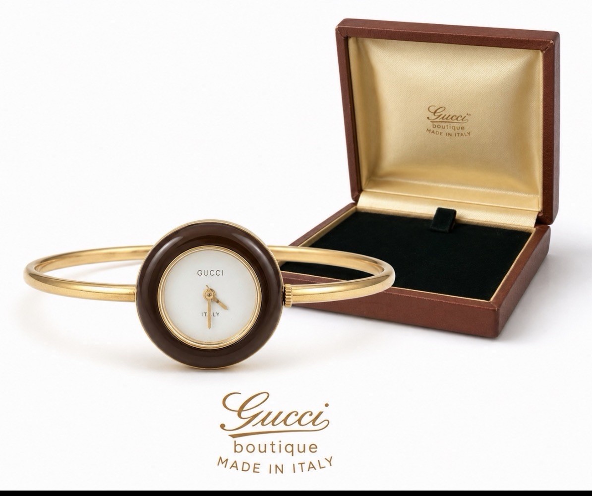 GUCCI Ladies 1100L Change Bezel Bangle Watch Vintage 1980