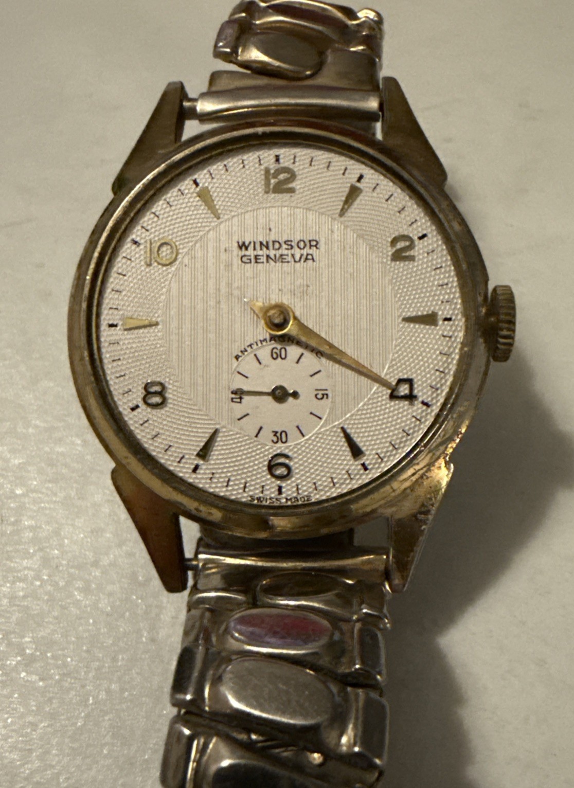 VTG Windsor Geneva Swiss Made Jeweled Anti-Magnetic FondMetal Watch 4 Parts