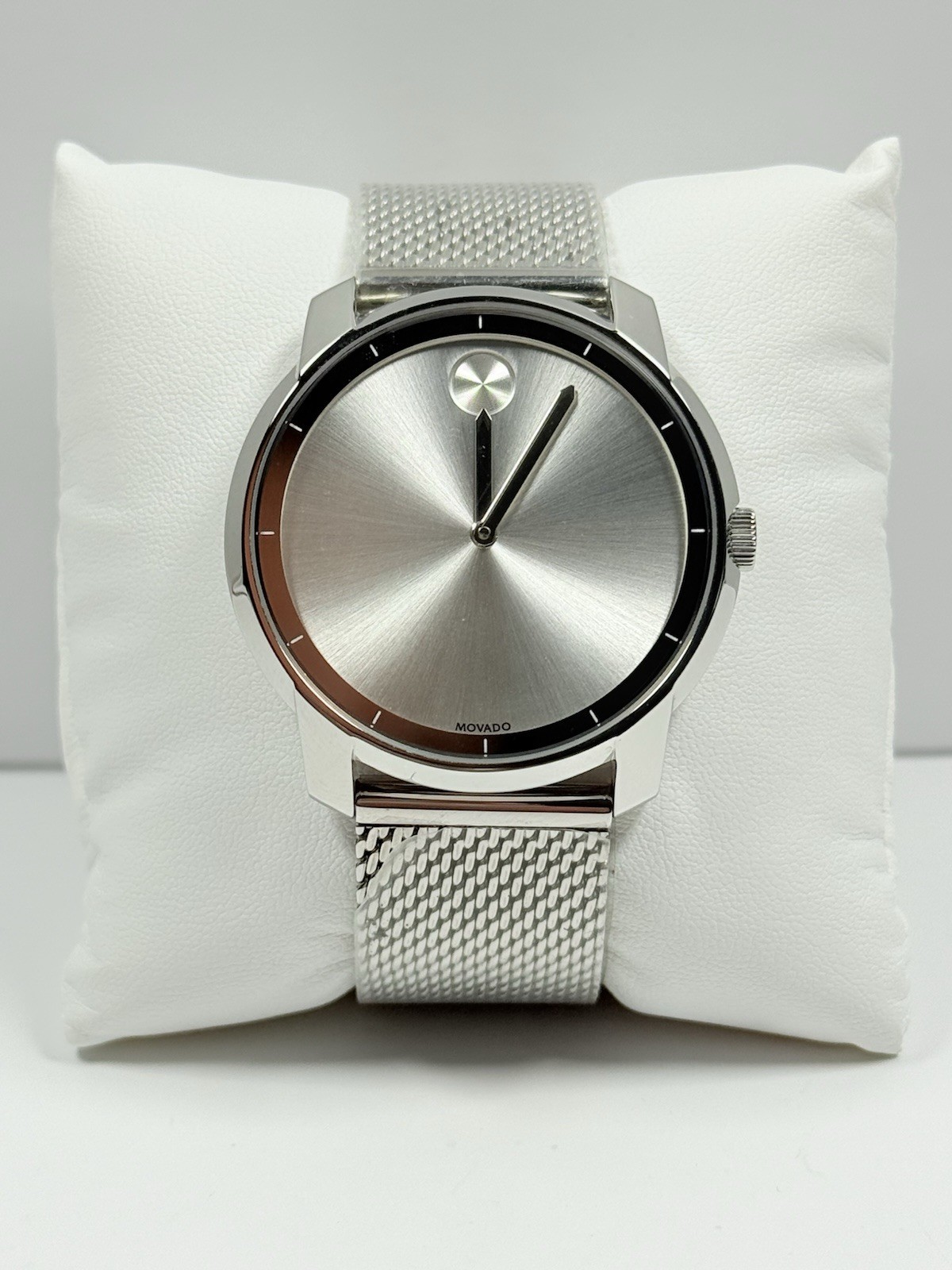 Movado Bold Silver Sunray Mesh Bracelet 44mm Men’s Watch 3600260
