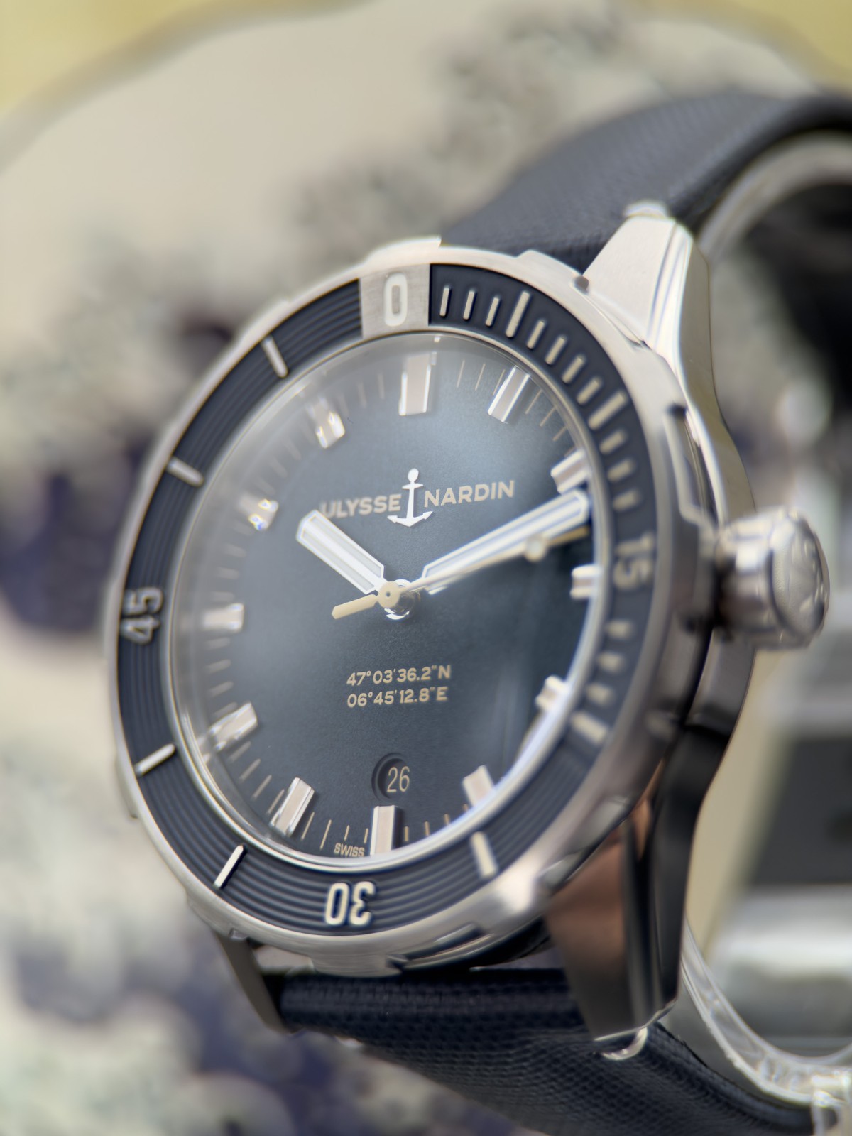 Ulysse Nardin Diver 42mm Blue Men’s Watch – 8163-175/93 Full Set