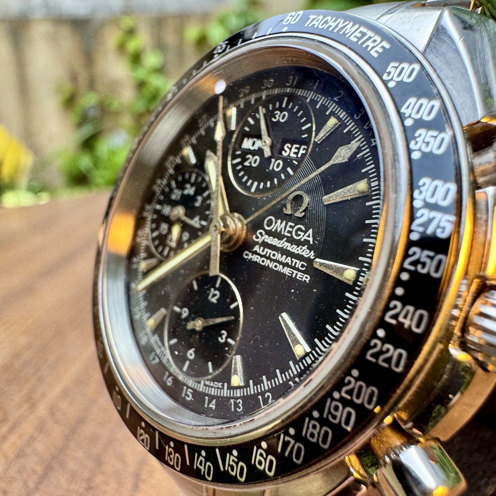 Omega Speedmaster Triple Calendar Automatic Chronograph 3220.50 cal 1151 Men’s