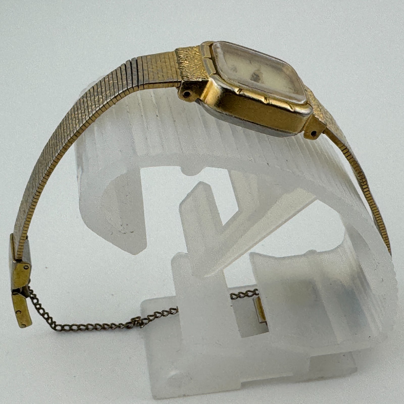 VTG Seiko Watch 11-5179 Women Hand Winding Mechanical Gold Tone Rectangle 5.75″