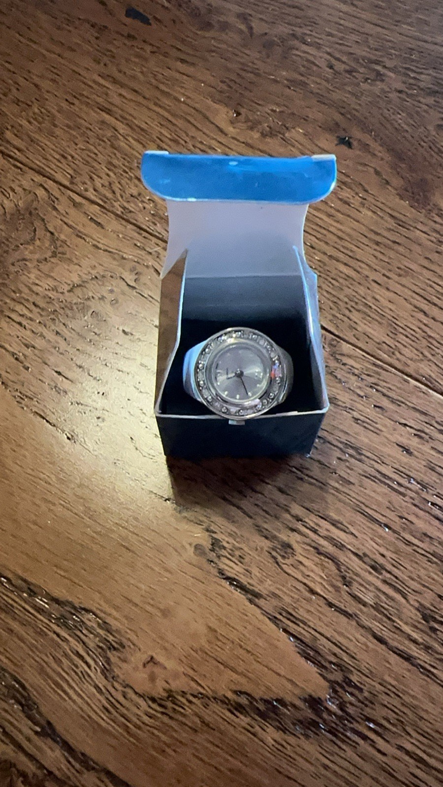 Vintage 2005 Avon Sparkling Ring Watch In Box Needs Battery F936721