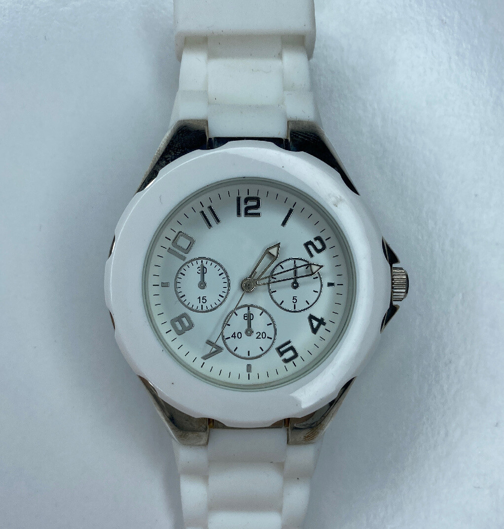 E FMD Stainless White Jelly Japan Quartz Working