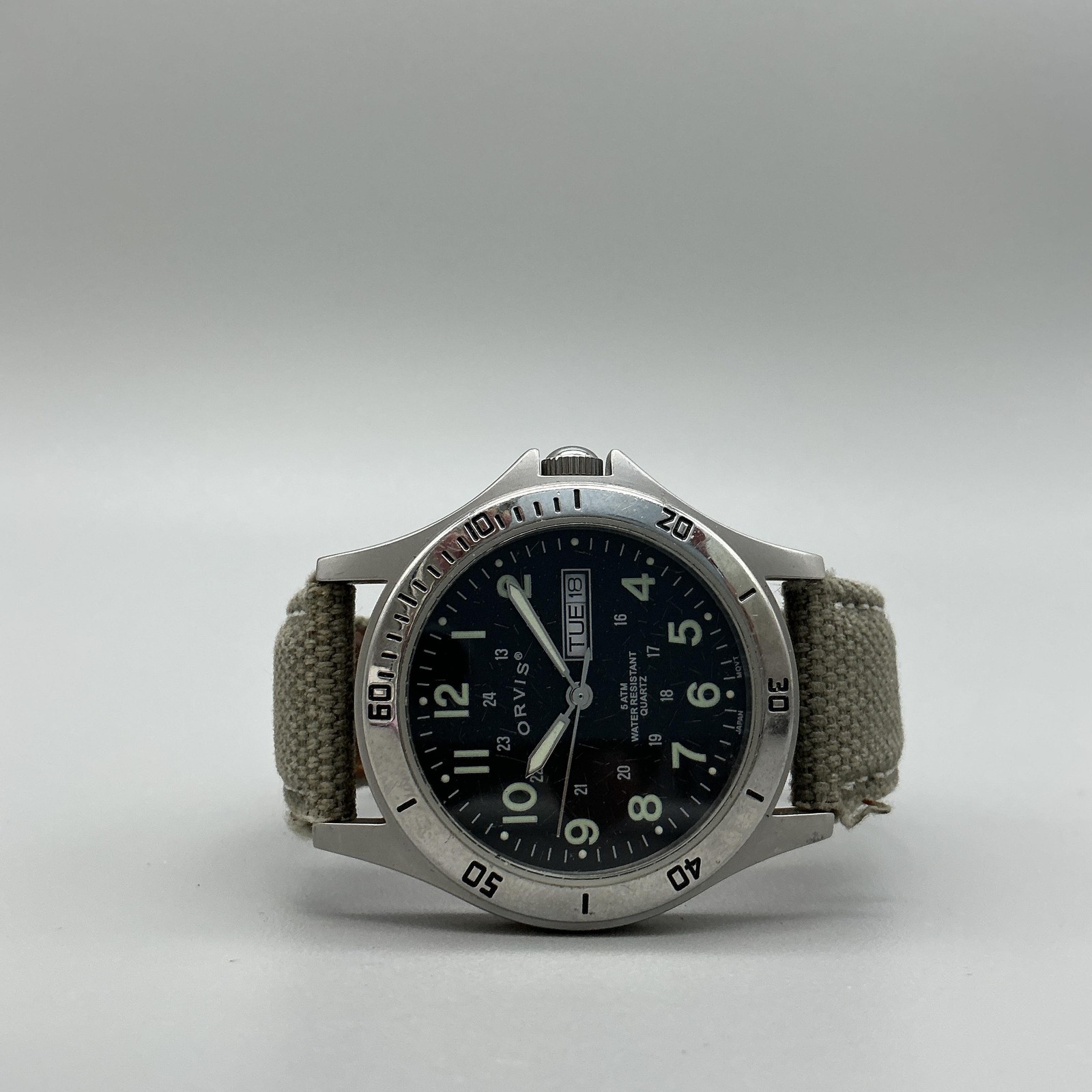 Orvis Mens Watch 38mm Black Dial Military Field Day Date Canvas New Battery