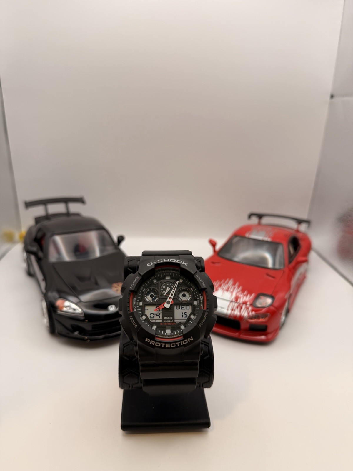 Casio Men’s G-Shock Ana-Digi Watch #GA100-1A4ER Black/Red. New Battery.
