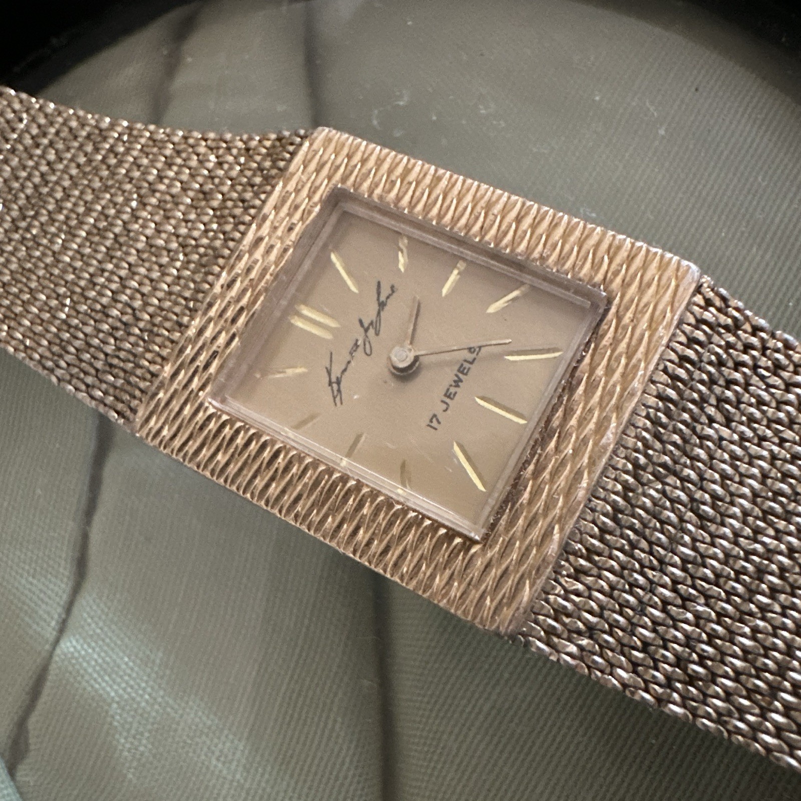 Kreisler Women’s 17J Manual Wind Rectangle Watch Gold Mesh Band Analog