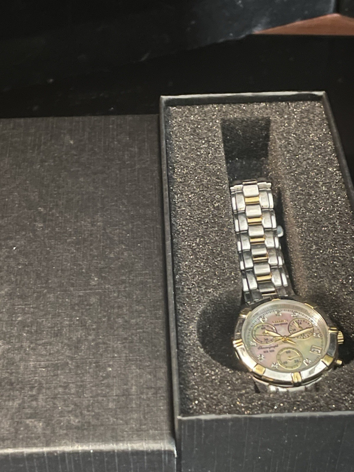 Citizen Eco-Drive Two-Tone Chronograph Date Mother of Pearl Dial – 30mm Working
