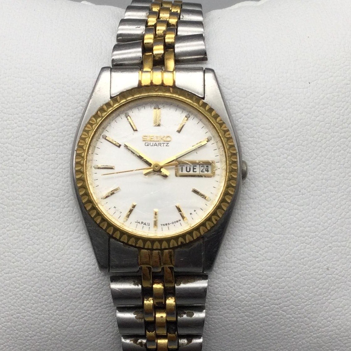 Vintage Seiko Womens Watch 23mm Two Tone 7N83-0041 Scratched New Battery 6.25″