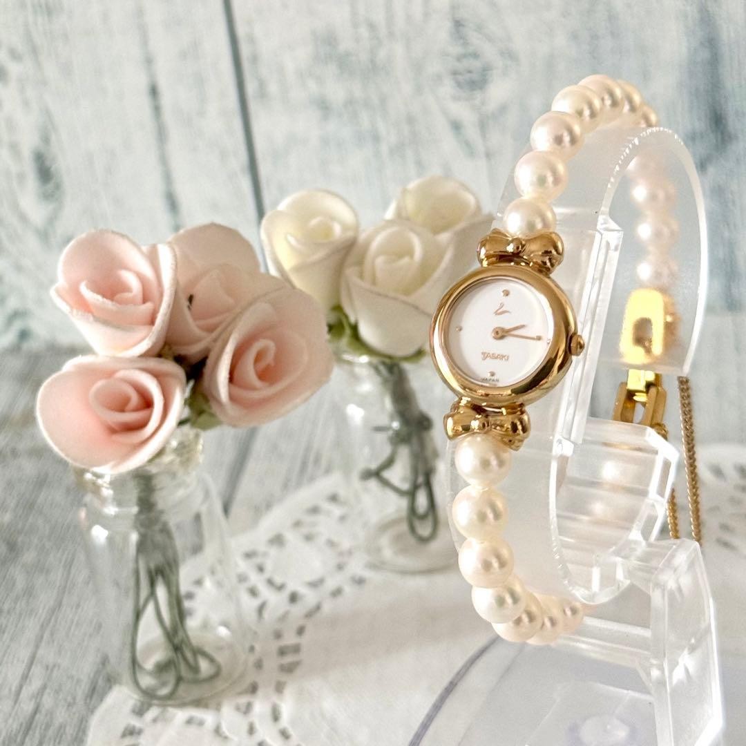 Tasaki Ribbon Motif Pearl Watch Gold White Dial Quartz 0.67in Case 6.3in Wrist