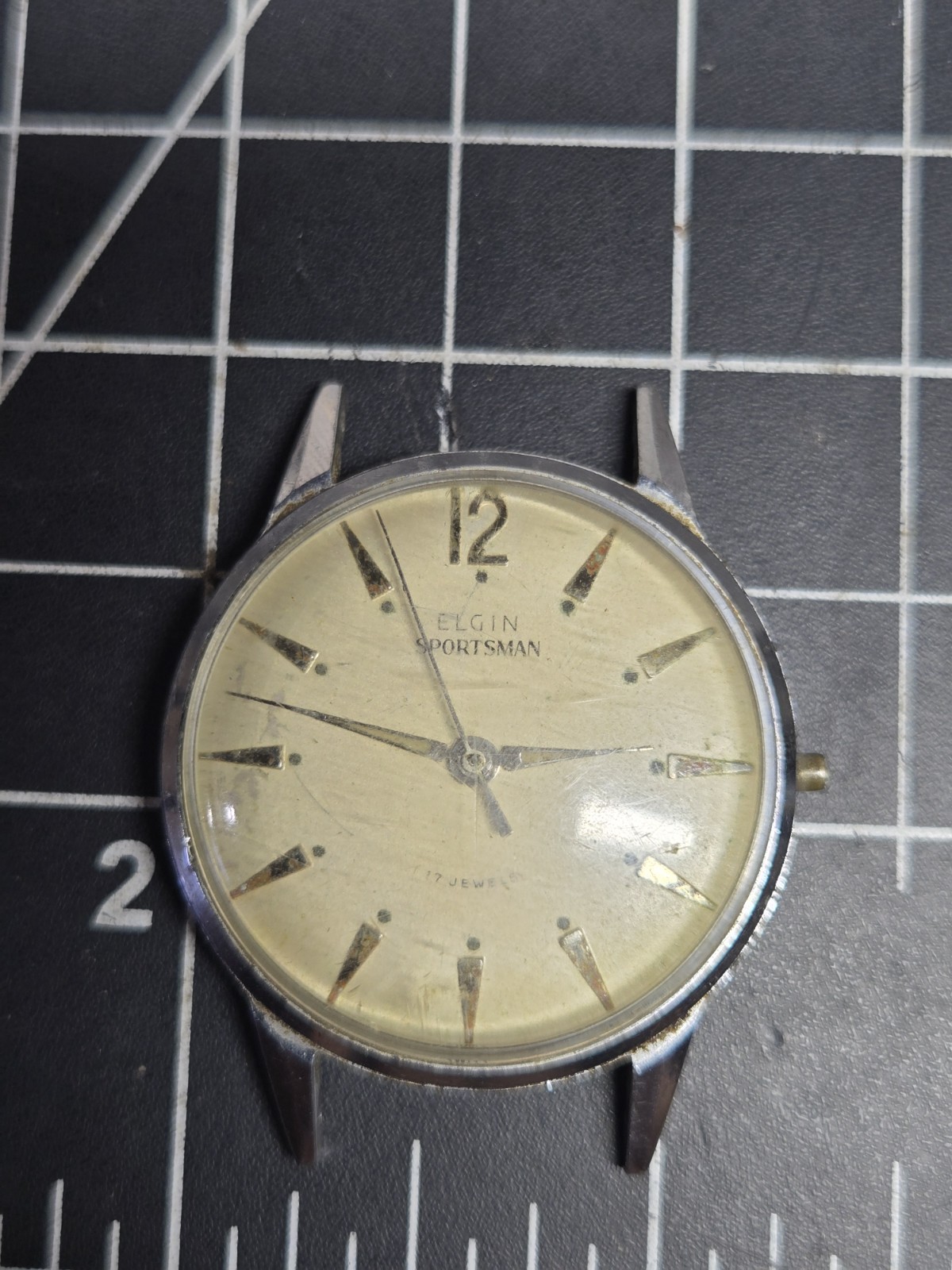 Elgin 6926 cal 823 movement vtg watch sportsman 17j mechanical starburst white