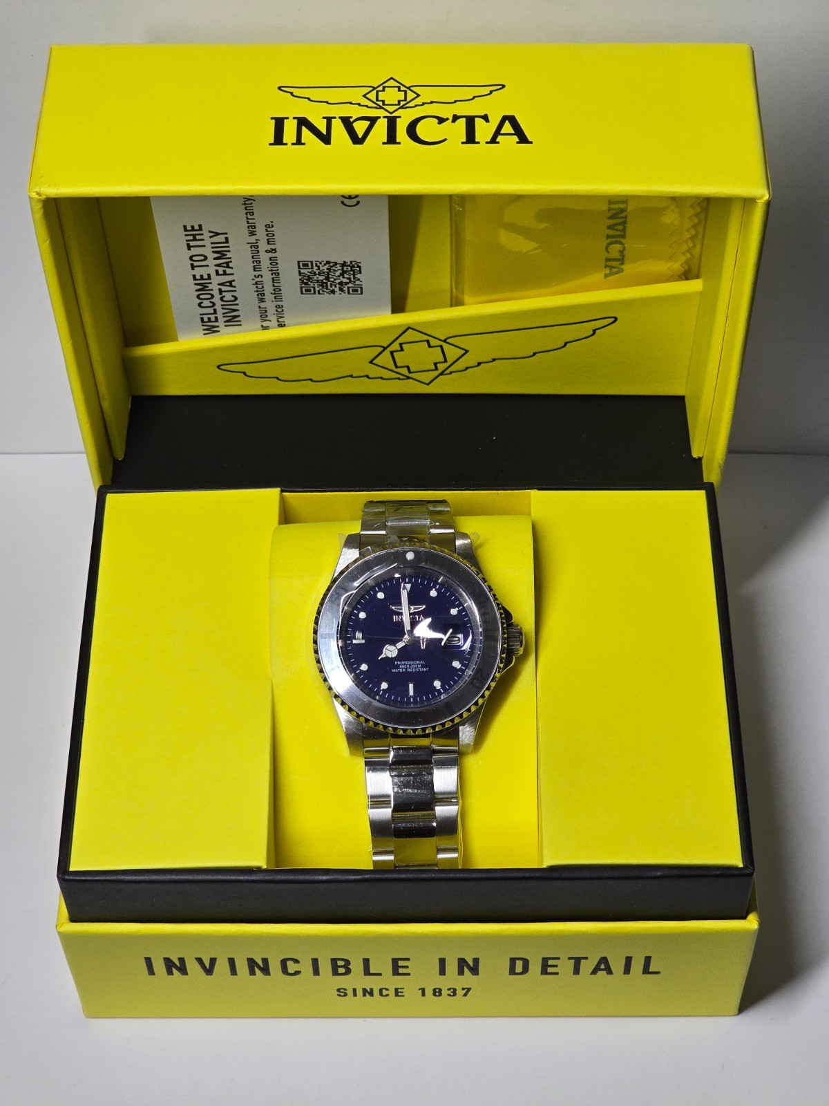 Invicta Pro Diver Coastpath Men’s Watch – 40mm, Silver, Navy Blue (34023)